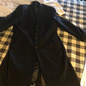 42/44 long overcoat. Perfect used once.nautica